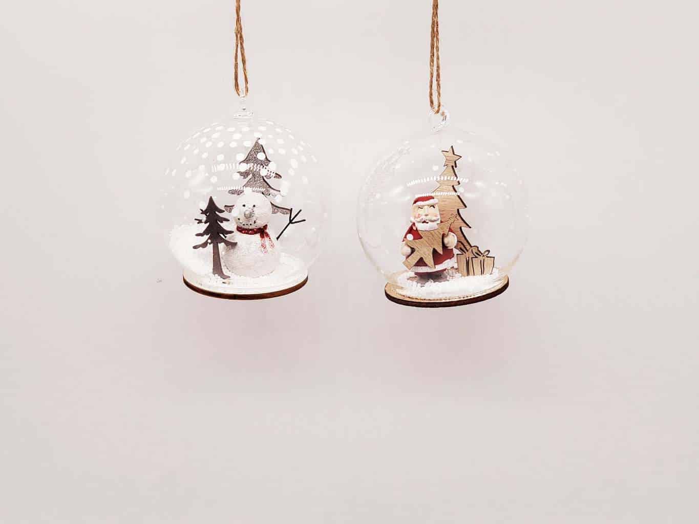 Details about   2 Vintage Handmade Christmas Ornaments Gold & Bronze Tassels w 3 Glass Balls 