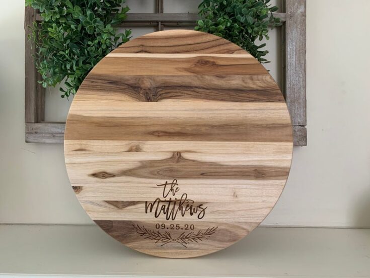 Image for Round Engraved Cutting Board Organic 