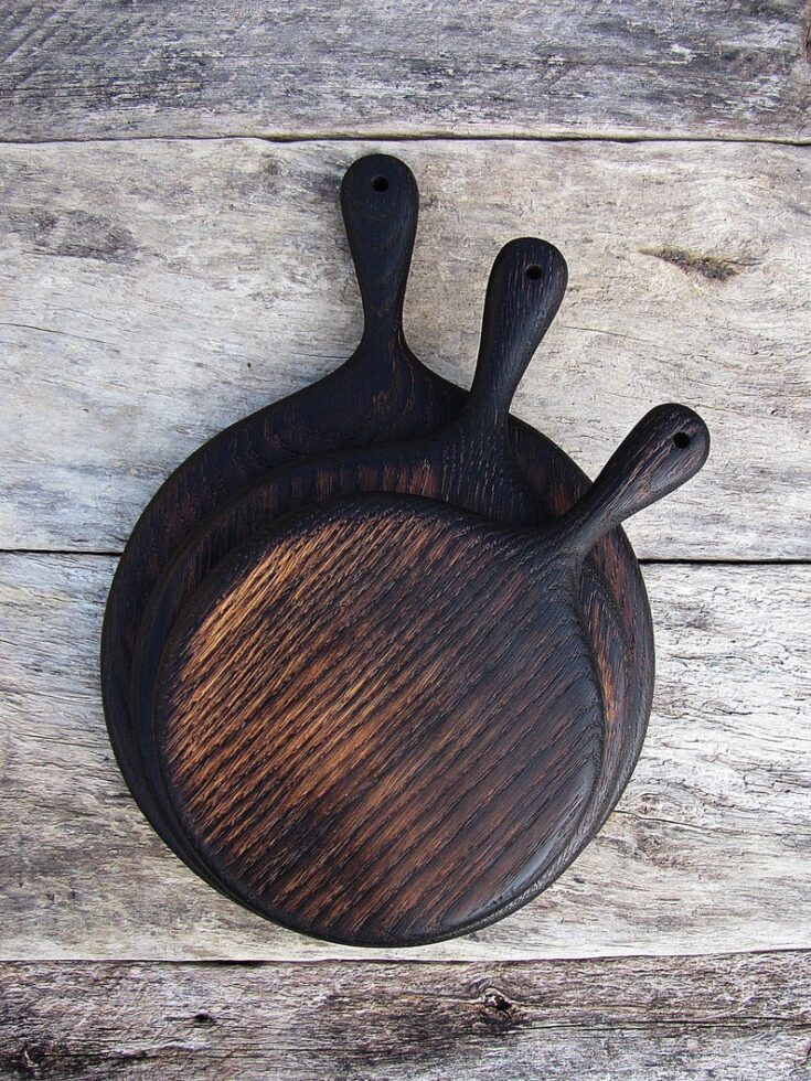 Image for Round Black Cutting Board made of Solid Oak