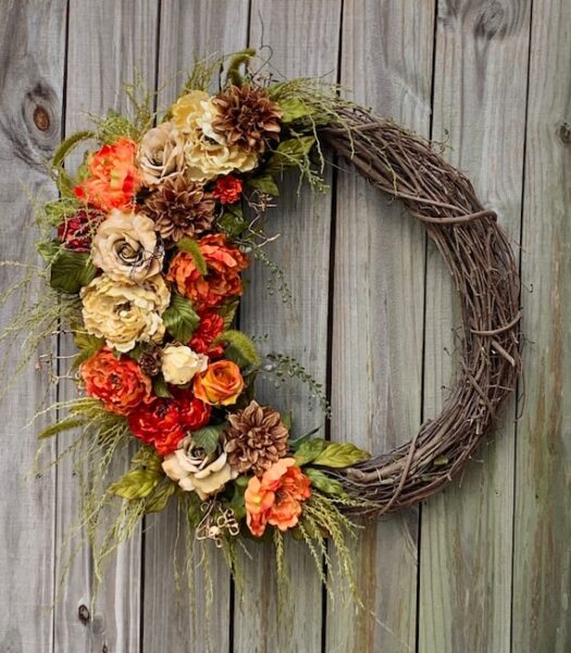 Everyday Wholesome | 25+ Fall Wreaths for your Autumn Front Porch