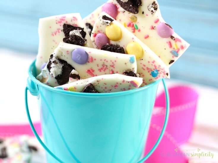 Image for Easy Easter Oreo Bark