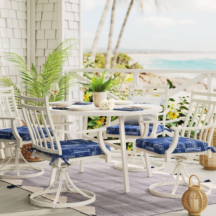Image for Target/Patio & Garden/Outdoor Decor/Outdoor RugsShop all Project 62Linear Global Stripe Outdoo...