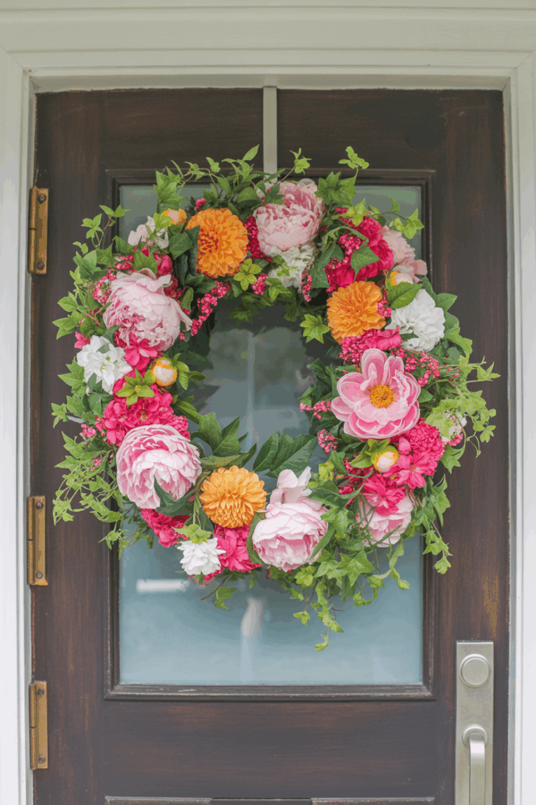 31 Stunning Summer Wreaths to Instantly Refresh Your Front Door and ...