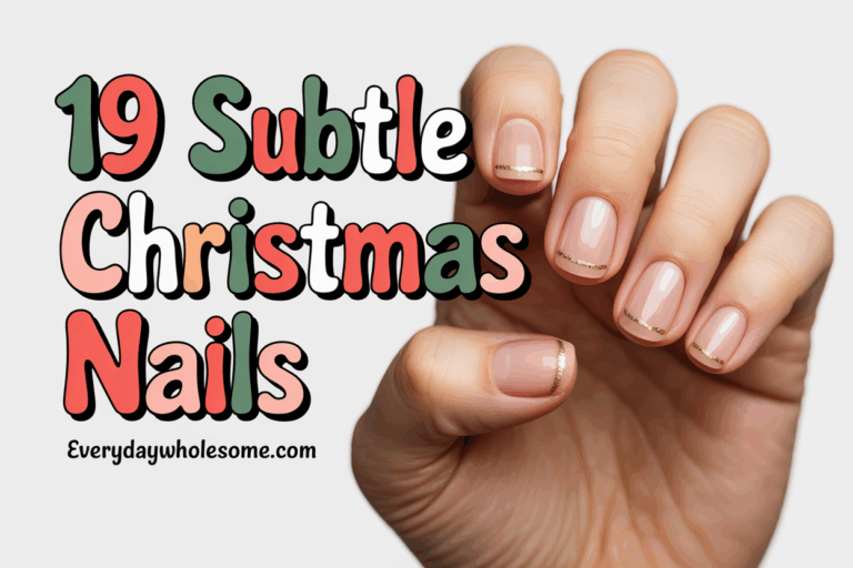 19 Subtle Christmas Nails Ideas for Elegant Holiday Style